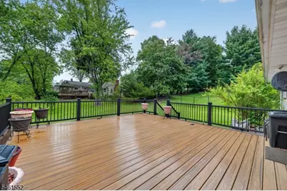 25 Normandy Dr, Wayne, NJ 07470 - Photo 37