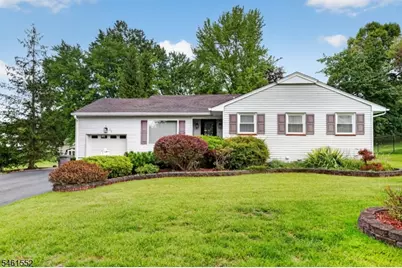 25 Normandy Dr, Wayne, NJ 07470 - Photo 3