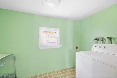 604 Tuttle St, Phillipsburg, NJ 08865 - Photo 15