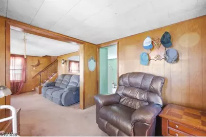 604 Tuttle St, Phillipsburg, NJ 08865 - Photo 11