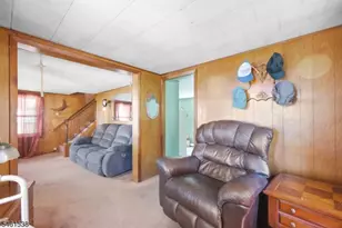 604 Tuttle St, Phillipsburg, NJ 08865 - Photo 11