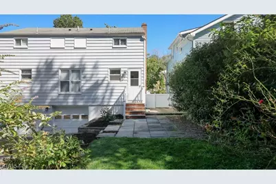 7 Hill St, Bernardsville, NJ 07924 - Photo 23