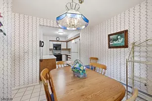 10 Matthew Rd, Wayne, NJ 07470 - Photo 19