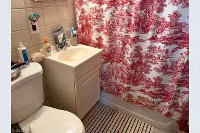440 Warfield Rd, North Plainfield, NJ 07063 - Photo 7