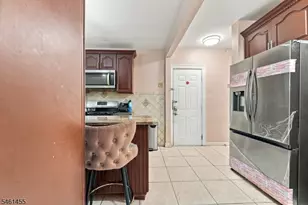 1521 Leslie St, Hillside, NJ 07205 - Photo 19