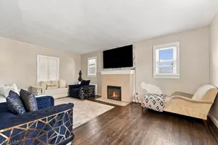 1521 Leslie St, Hillside, NJ 07205 - Photo 1