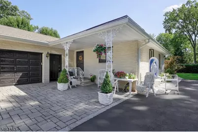 650 Riverside Dr, Cranford Township, NJ 07016 - Photo 23