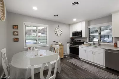 650 Riverside Dr, Cranford Township, NJ 07016 - Photo 25