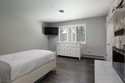 650 Riverside Dr, Cranford Township, NJ 07016 - Photo 35