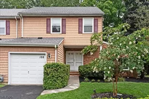 108 Saratoga Square, Wayne Twp., NJ 07470 - Photo 1