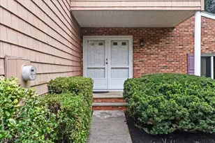 108 Saratoga Square, Wayne Twp., NJ 07470 - Photo 3