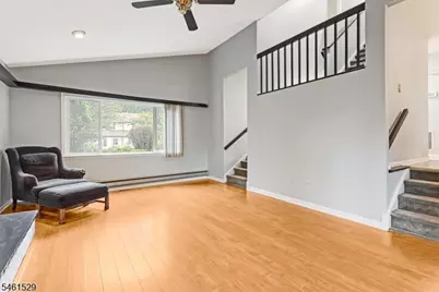108 Saratoga Sq, Wayne Twp., NJ 07470 - Photo 5