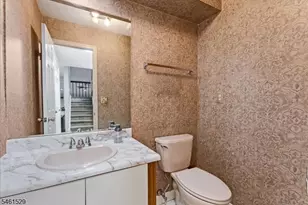 108 Saratoga Square, Wayne Twp., NJ 07470 - Photo 17