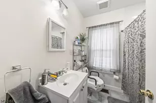 11 Evergreen Ave, Bloomfield, NJ 07003 - Photo 9