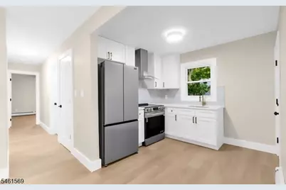 141 Myrtle Ave, Irvington, NJ 07111 - Photo 9