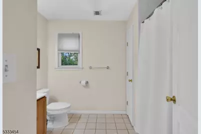 320 Ridge Blvd, Franklin Township, NJ 08540 - Photo 27