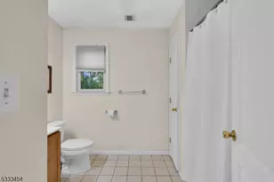320 Ridge Blvd, Franklin Township, NJ 08540 - Photo 27
