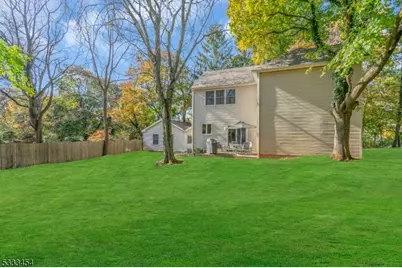 320 Ridge Blvd, Franklin Township, NJ 08540 - Photo 33