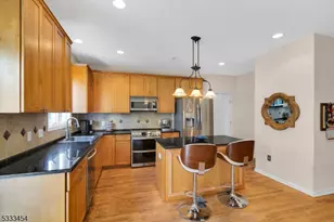 320 Ridge Blvd, Franklin Township, NJ 08540 - Photo 13