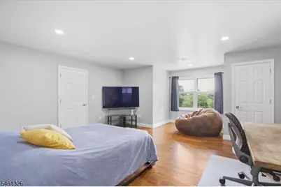 677 Canistear Rd, Vernon, NJ 07422 - Photo 21
