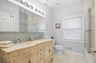 677 Canistear Rd, Vernon, NJ 07422 - Photo 19