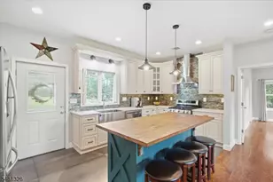 677 Canistear Rd, Vernon, NJ 07422 - Photo 11