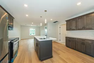 39 Ledgewood Ave, Netcong, NJ 07857 - Photo 33