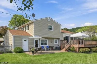 111 Ferris Pl, Hackettstown, NJ 07840 - Photo 33