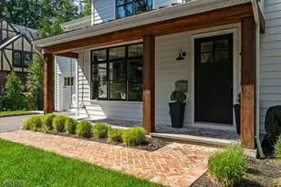 54 Oakridge Rd, Verona, NJ 07044 - Photo 43