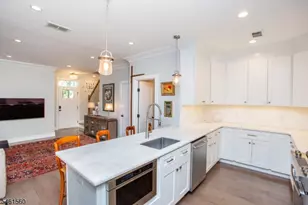 65 Church St, Lambertville, NJ 08530 - Photo 15