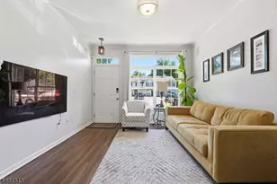 7 Derby, East Orange, NJ 07018 - Photo 3