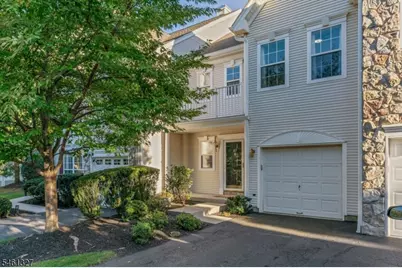 47 Mayflower Dr, Bernards Township, NJ 07920 - Photo 3