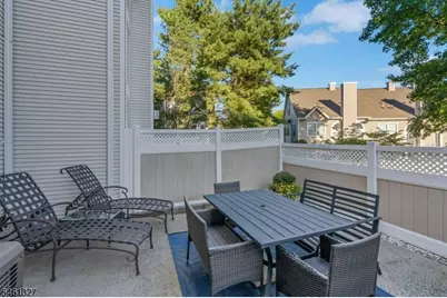 47 Mayflower Dr, Bernards Township, NJ 07920 - Photo 17