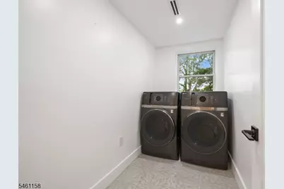 517 Park St, Montclair, NJ 07043 - Photo 29