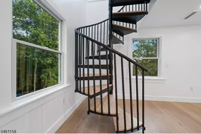 517 Park St, Montclair, NJ 07043 - Photo 25