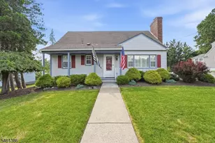 161 Manchester Ave, North Haledon, NJ 07508 - Photo 1