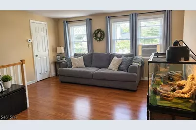 652 Cora Place, Rahway, NJ 07065 - Photo 7