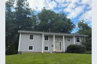 74 Fairway Dr, East Hanover Township, NJ 07936 - Photo 1