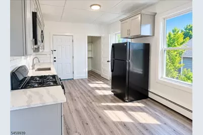 173 Watson Ave, West Orange Township, NJ 07052 - Photo 7