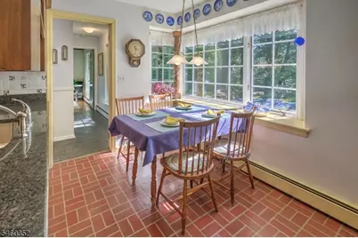 527 Ridge Rd, Watchung, NJ 07069 - Photo 17