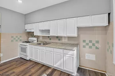 291 Madison Ave, Irvington, NJ 07111 - Photo 21