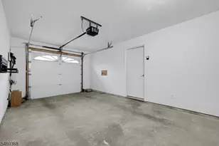 102 Montgomery St, Bloomfield, NJ 07003 - Photo 29