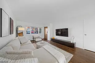 39 Wedgewood Dr, Verona, NJ 07044 - Photo 5