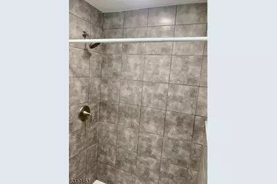 8 Lakeland Dr, Hopatcong, NJ 07843 - Photo 21