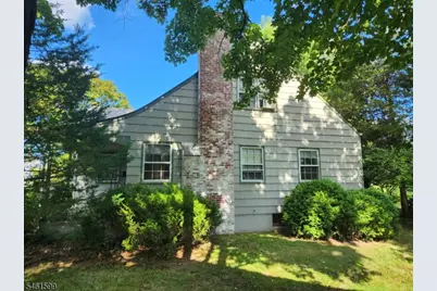 284 Manning Ave, North Plainfield, NJ 07060 - Photo 3