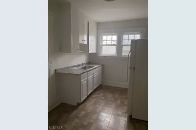49 Peachtree Rd, Maplewood, NJ 07040 - Photo 3