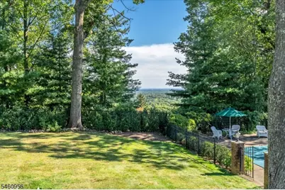 1407 Chapel Hill Rd, Mountainside, NJ 07092 - Photo 37