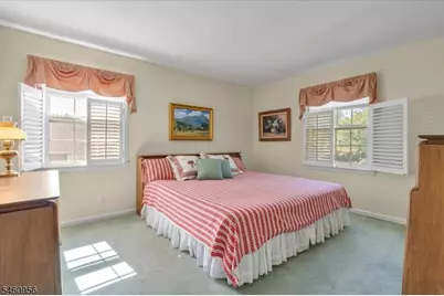1407 Chapel Hill Rd, Mountainside, NJ 07092 - Photo 23