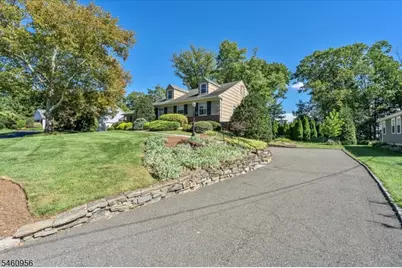 1407 Chapel Hill Rd, Mountainside, NJ 07092 - Photo 43