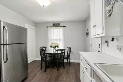 372 South Union Ave, Cranford Township, NJ 07016 - Photo 7
